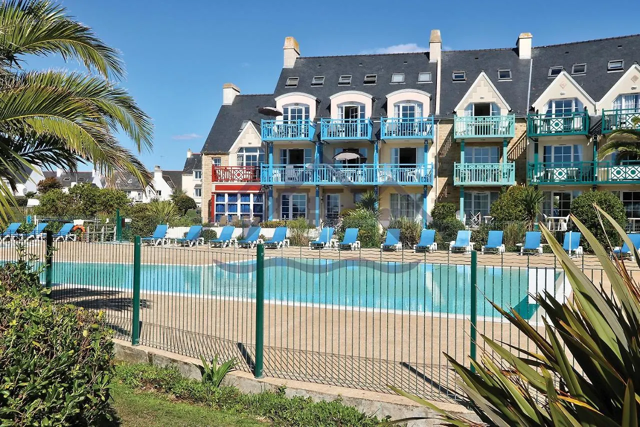 LocaLise au Guilvinec - A22 - Belle vue sur la mer, la piscine et le jardin - Tout à pied, plages, port, centre, commerces, marché - Wifi inclus - Animaux bienvenus - Linge de lit inclus Appartement